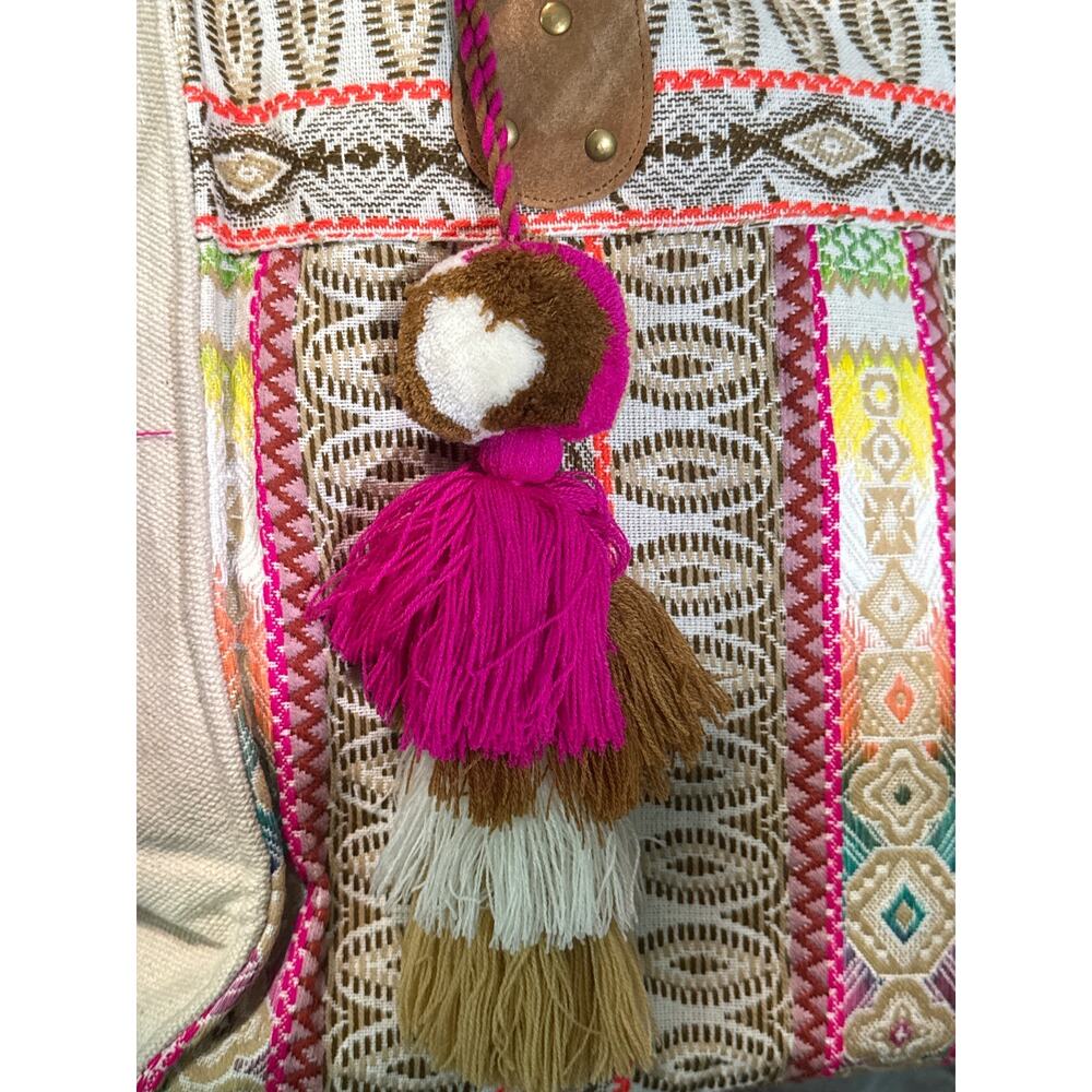 NWT Camel Threads Tote - Coco - Picture 4 of 6